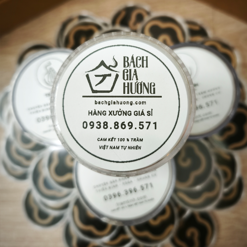 Trầm Hương Vân Mây